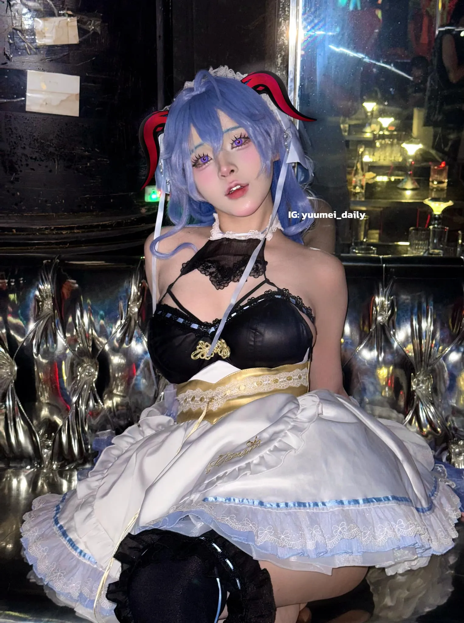 yuumeilyn(虞梅)蓝色假发黑白服装幻想角色摄影