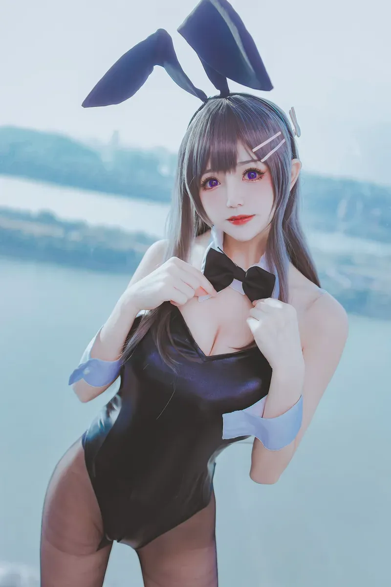 爱老师_PhD兔女郎造型户外写真
