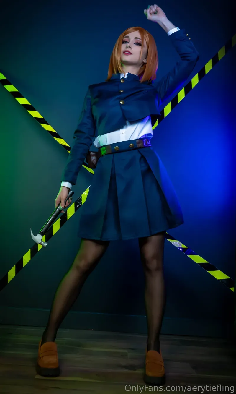 SayoMomo蓝色制服cosplay站姿照片