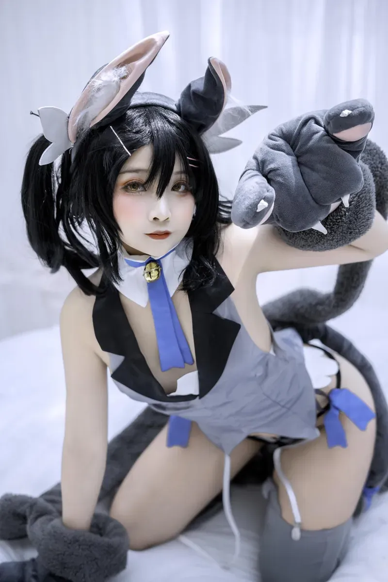 SayoMomo黑白动物风cosplay照片