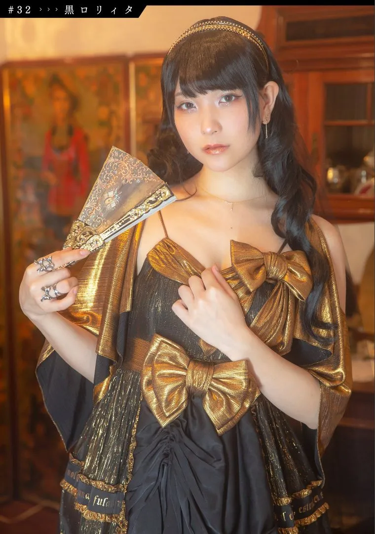 羽天Shine黑金礼服Cosplay造型写真