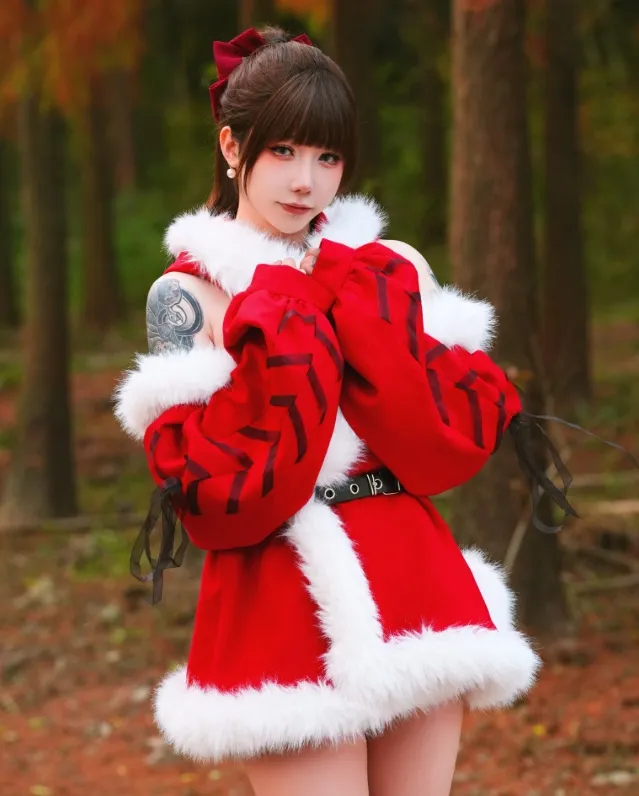 十六夜淚izayoiRui红色主题cosplay照片