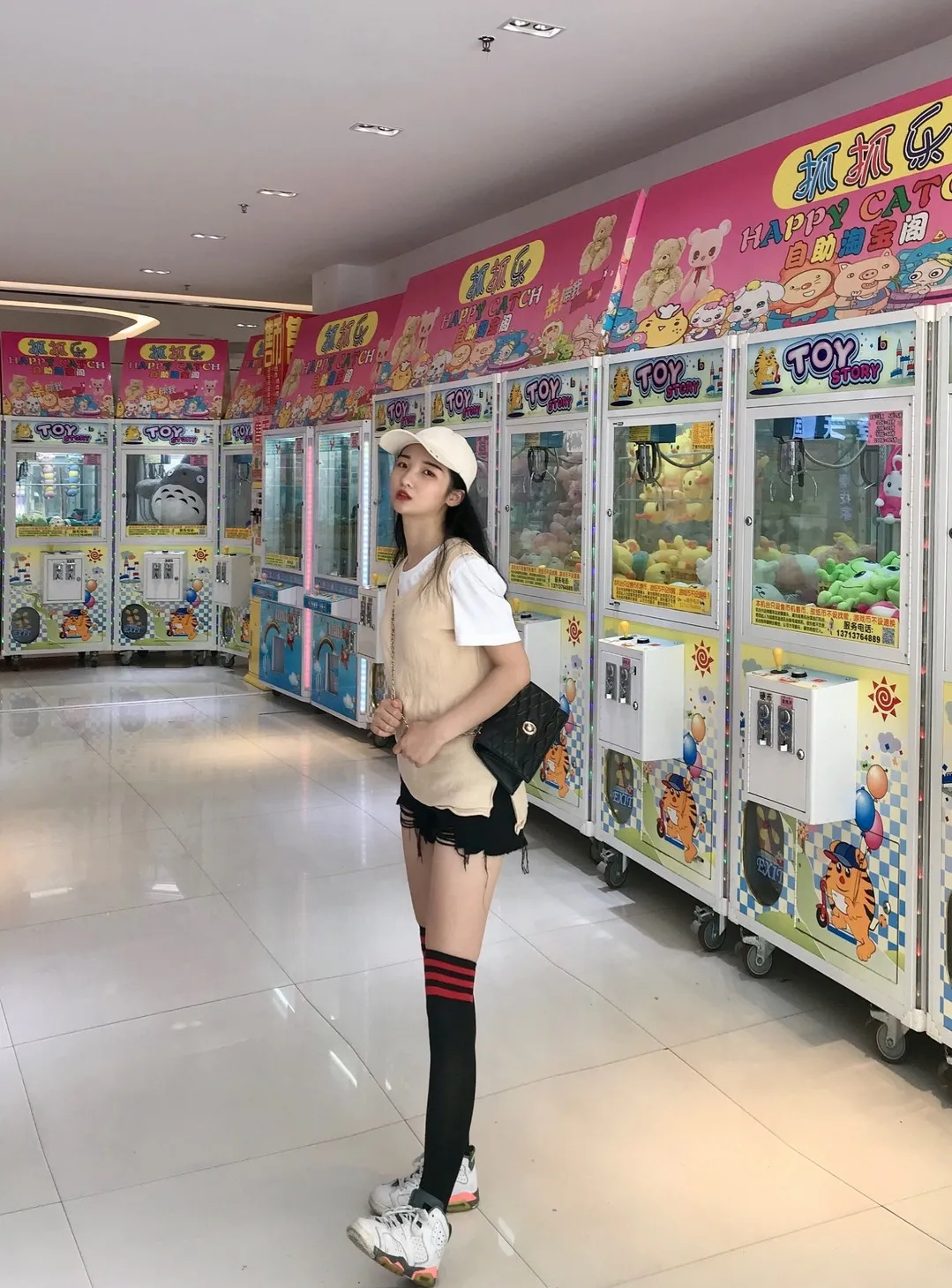 最爱帆布鞋资料整理：公开图集方向与写真内容介绍