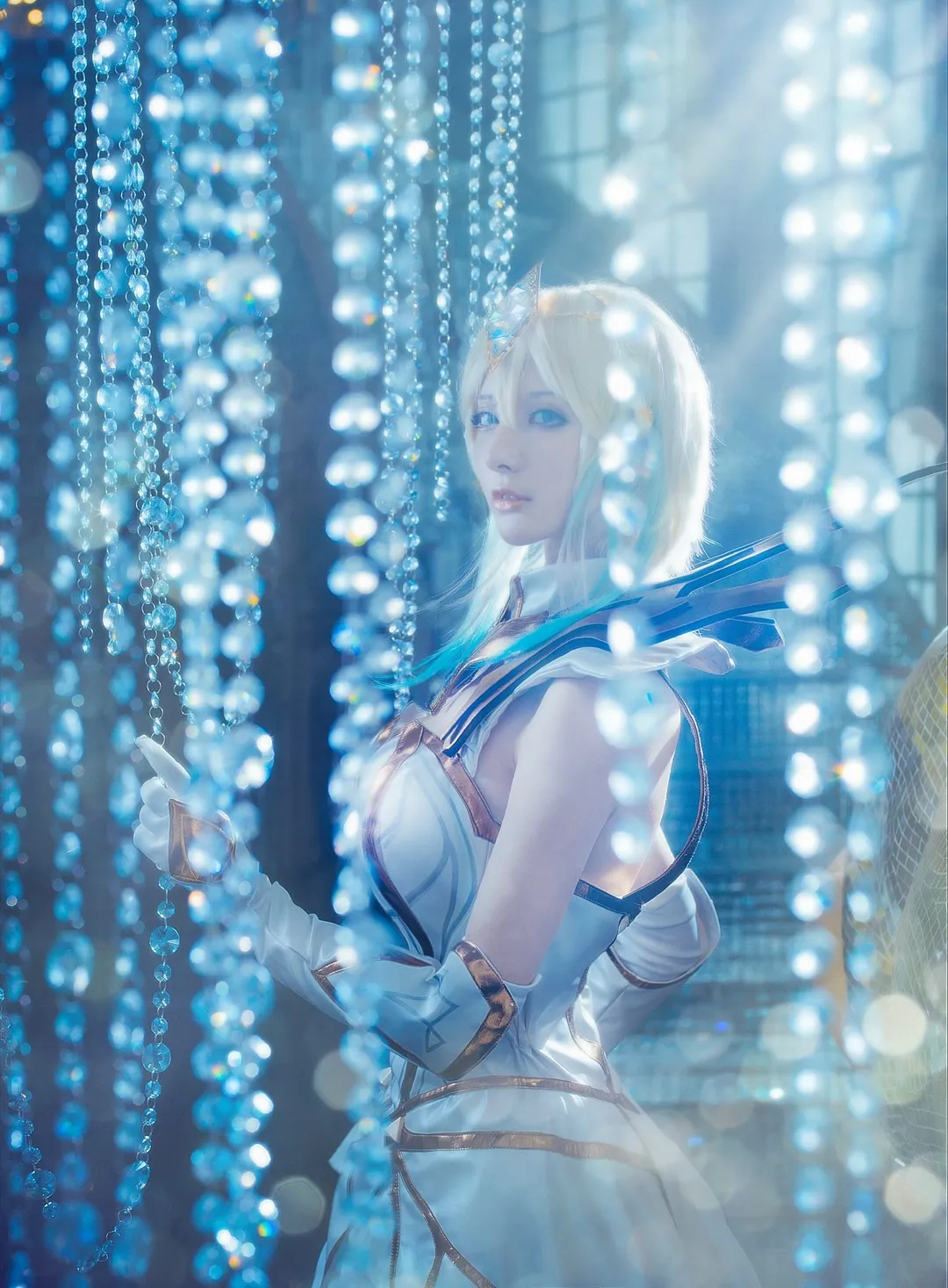 在下萝莉控ii蓝白服装cosplay场景照片