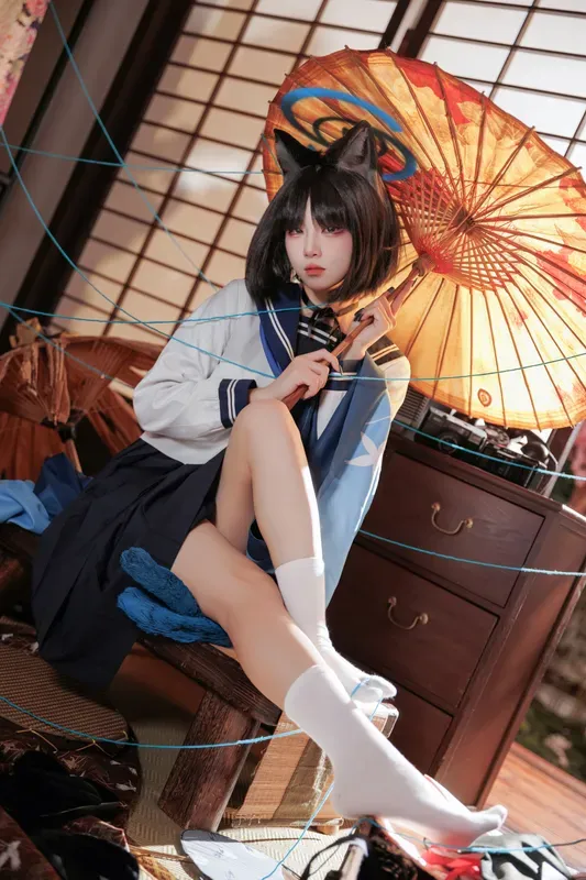 SA_海藻酸钠猫耳水手服cosplay坐姿造型写真