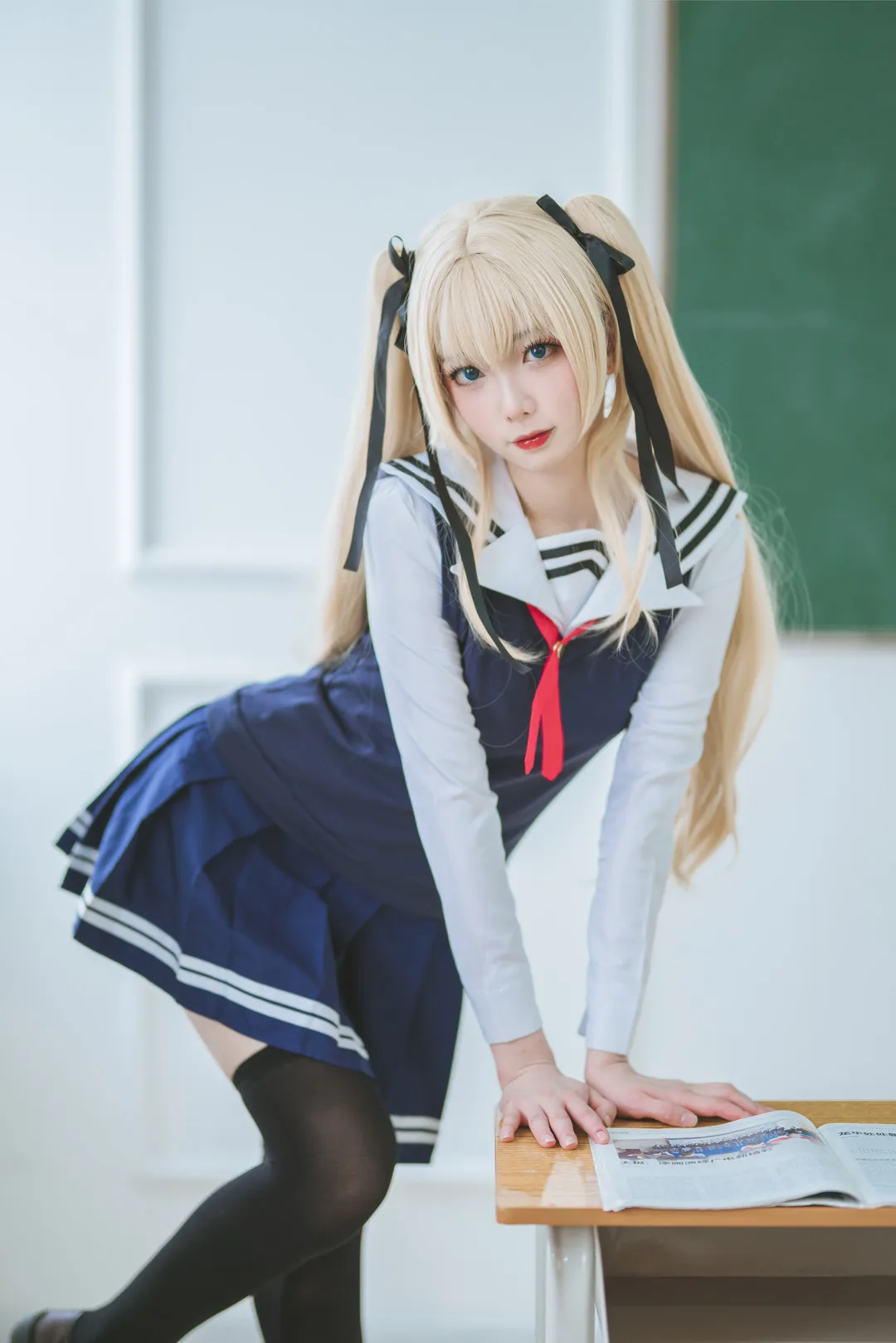 封疆疆v校园风格服饰照片