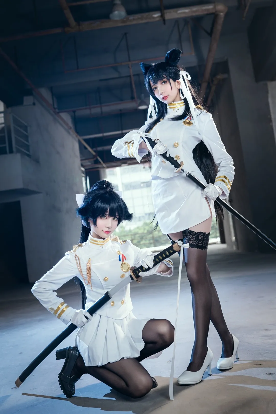 迷失人形QUQ 白色制服角色双人Cosplay场景照片