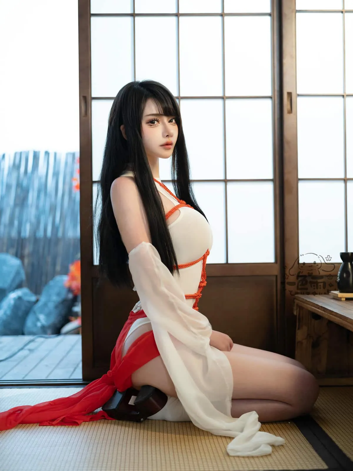 一色雨红白配色主题服装造型写真