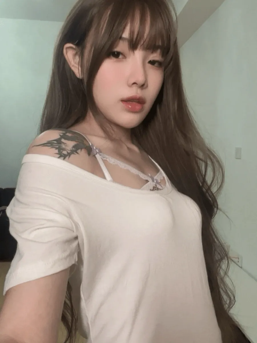 吉吉怪怪人物 吉吉怪怪室内近景造型图片