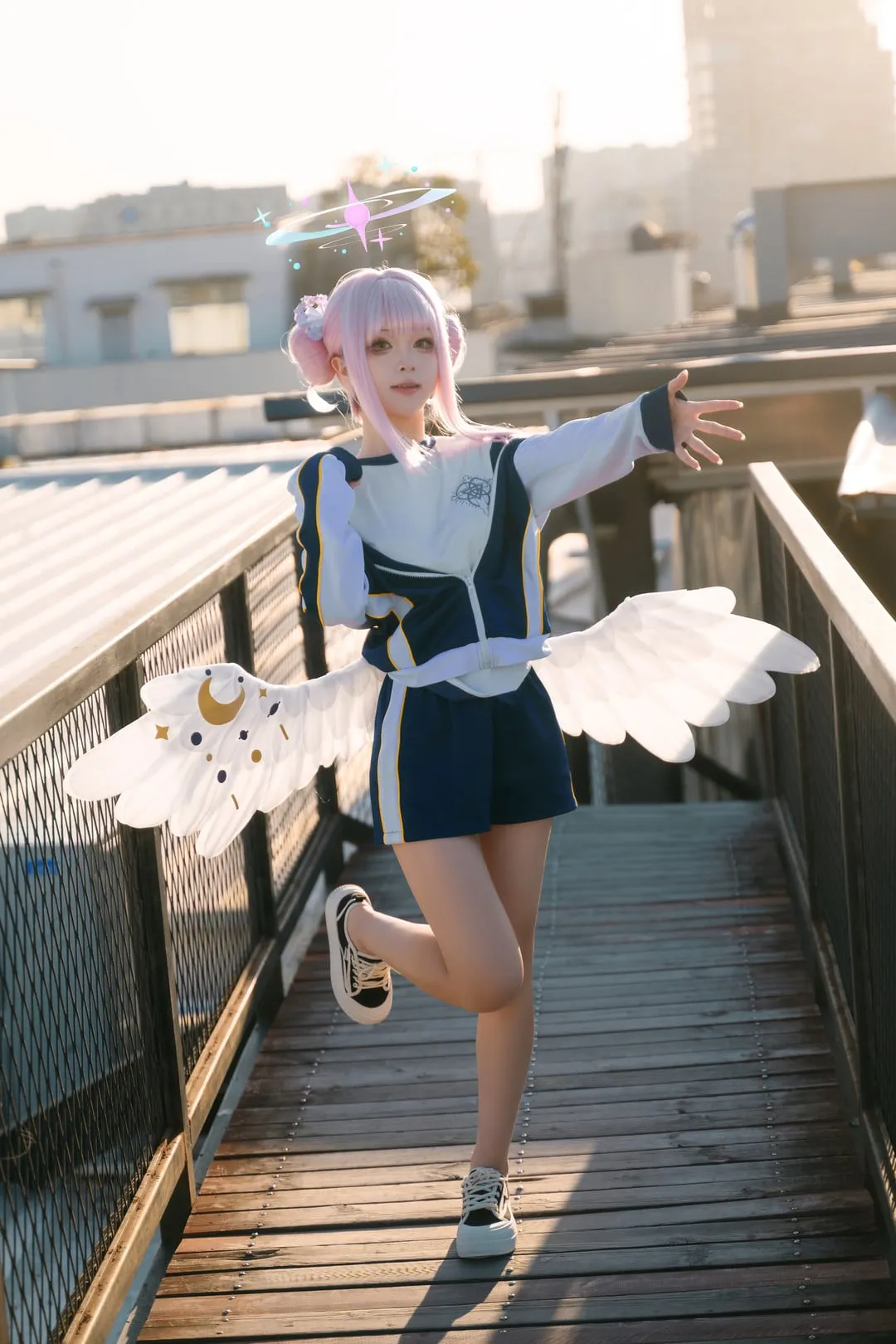 矢量鱼户外翅膀主题Cosplay照片