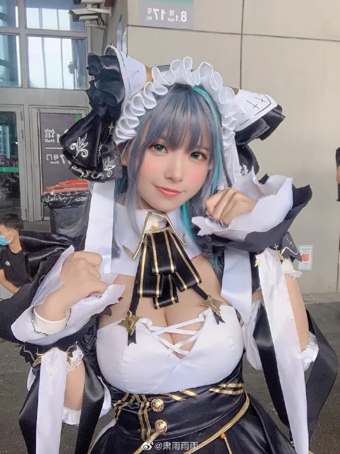 肃雨雨雨黑白配色Cosplay造型照片
