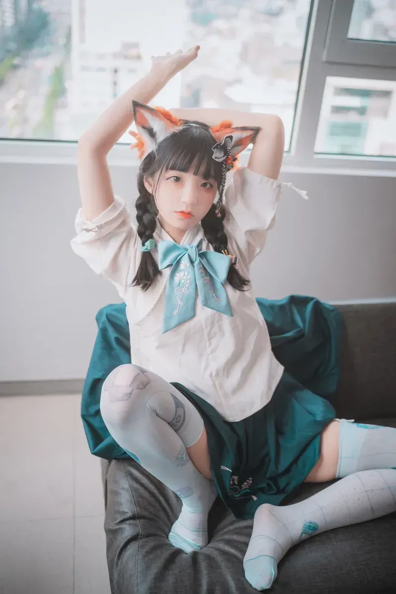 Rizuna猫耳服装室内cosplay造型