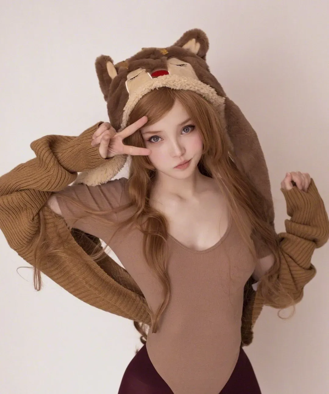 RocksyLight棕色服装和帽子造型预览