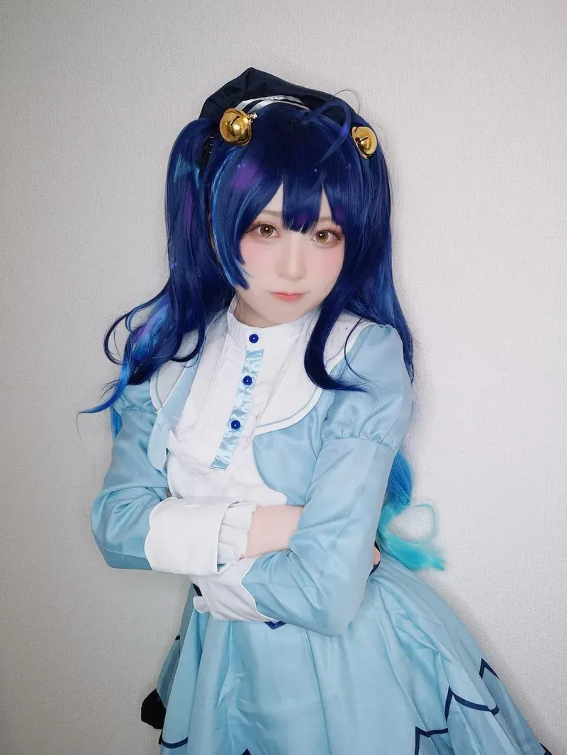 MenruiNyanko蓝色角色服装造型照片