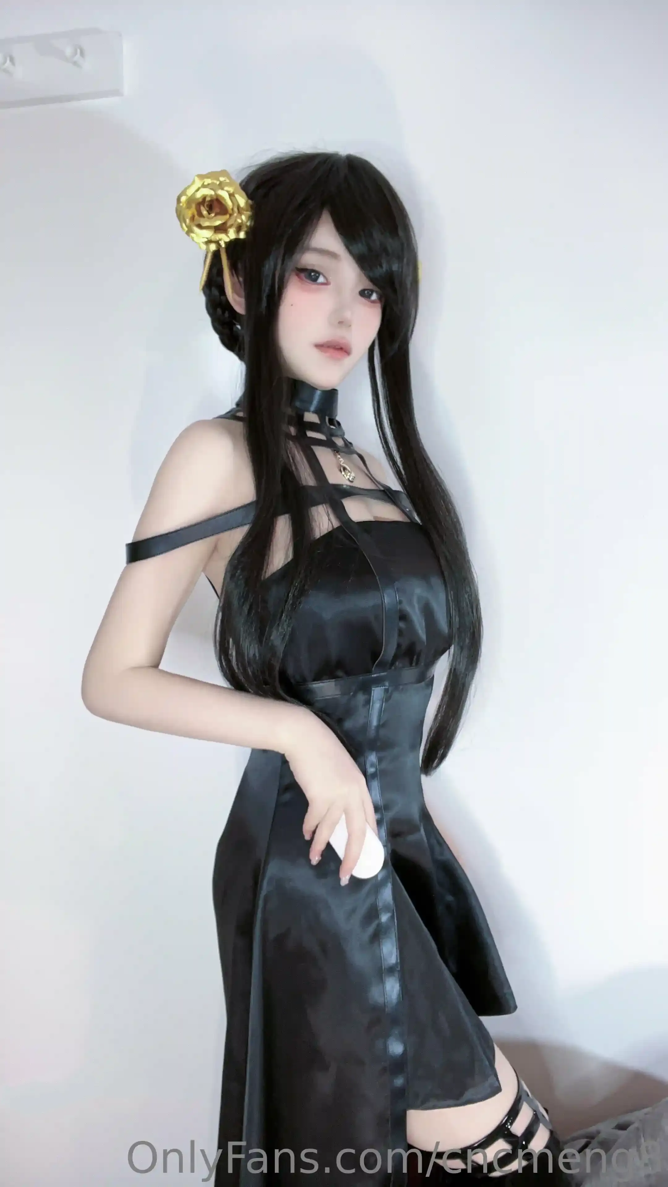 cncmeng欲梦黑色服装站姿角色造型照片